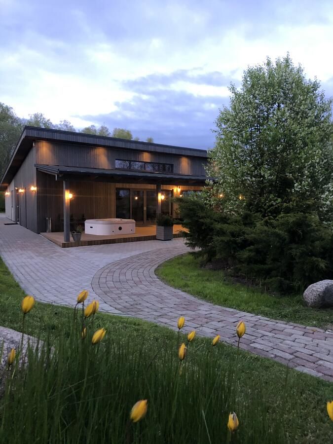 Дома для отпуска Pļavas Holiday House Айнажи